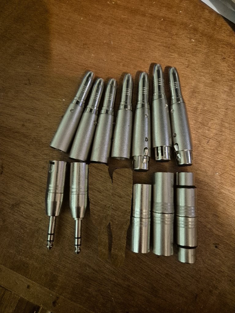 XLR adapters - 12 stuks, Ophalen of Verzenden, Zo goed als nieuw, Apparatuur