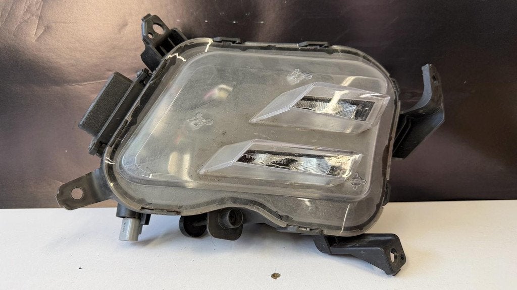 LED dagrijverlichting rechts koplamp KIA SPORTAGE V5 HALOGEE, Heolleung-ro 12
06797  Seoul, Ophalen of Verzenden, Info@kia.com