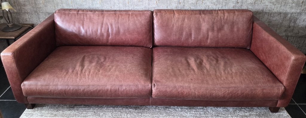 Leren 4 zits bank met hocker, bordeaux rood., Ophalen, Gebruikt, 200 tot 250 cm, Vierpersoons of meer
