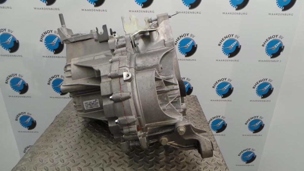 FORD MONDEO TRANSMISSIE / VERSNELLINGSBAK 2016, Ophalen of Verzenden, Gebruikt, Stiba lid
