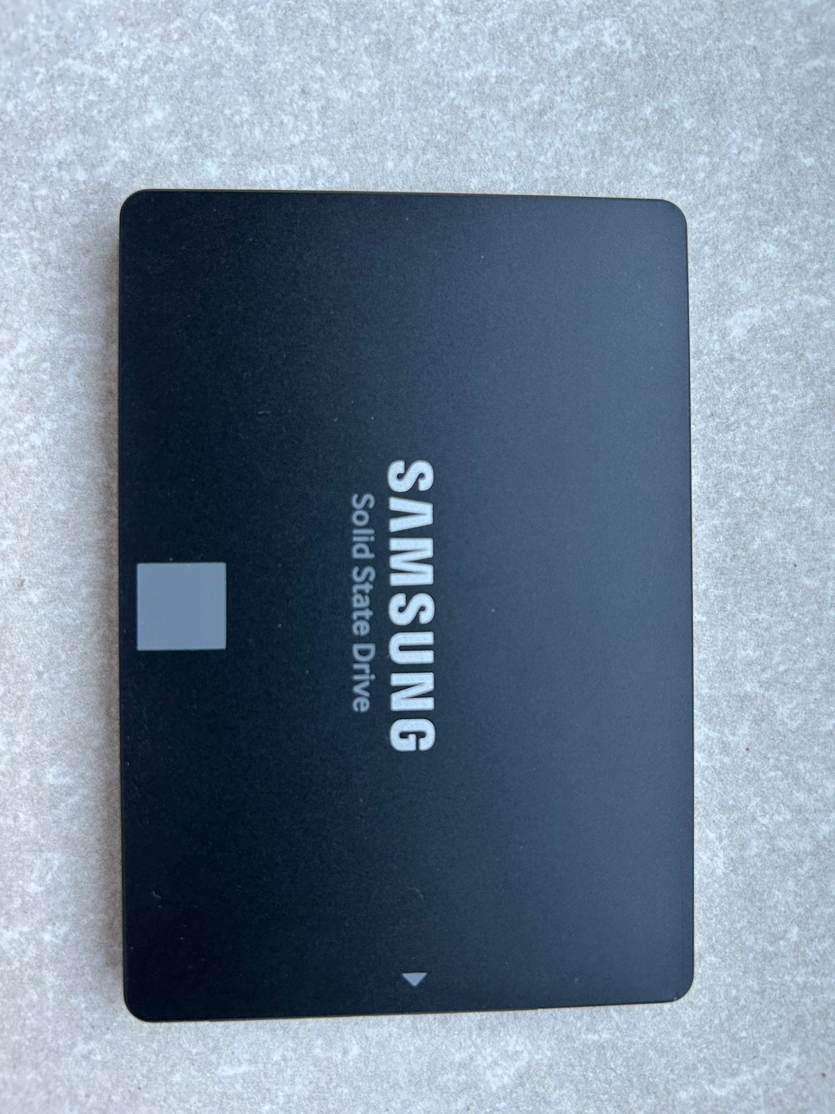Samsung 860 EVO 1TB SATA SSD – Leeg / Secure Erase, Intern, Zo goed als nieuw, Desktop, Ophalen