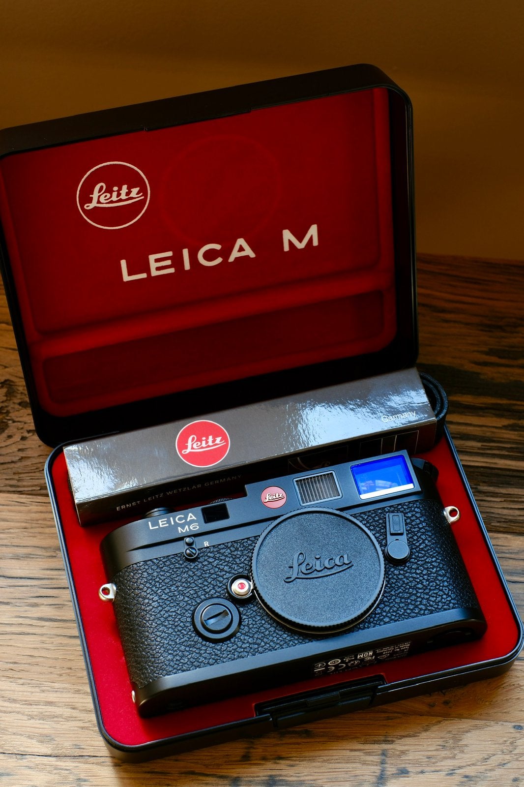 Leica M6 2022 model, Audio, Tv en Foto, Fotocamera's Analoog, Ophalen of Verzenden, Zo goed als nieuw, Leica