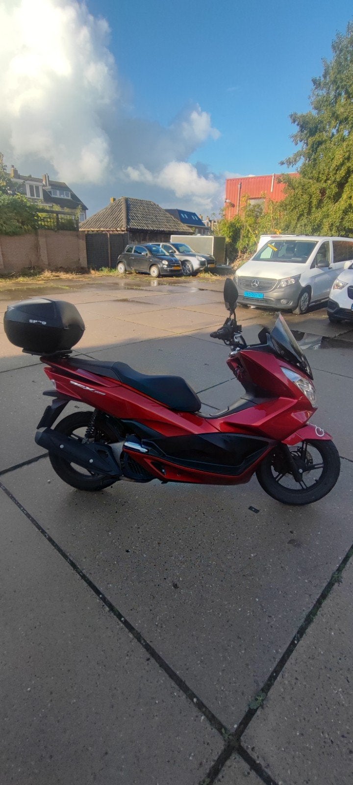 Rode Honda PCX Scooter 2015, 150cc  - Zo goed als nieuw, Overige modellen, Ophalen of Verzenden, Zo goed als nieuw, Benzine