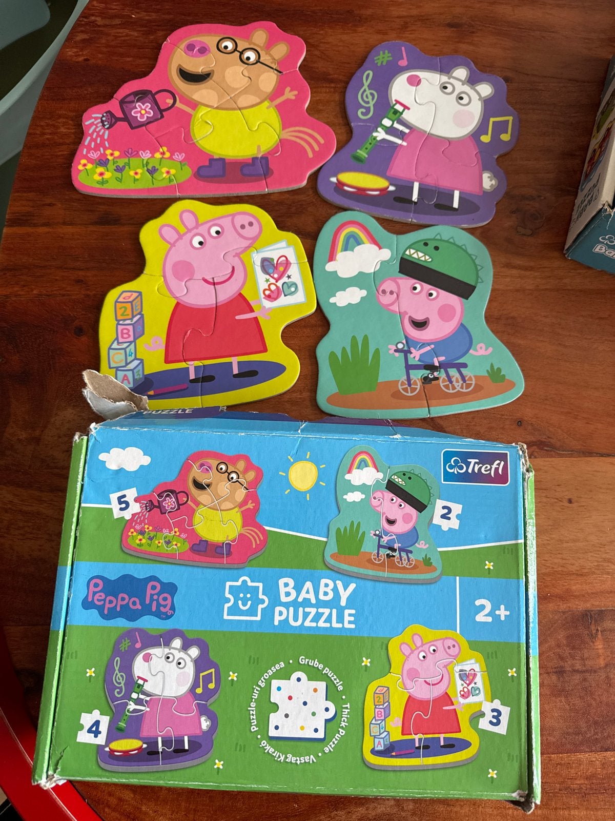 Peppa Pig Baby Puzzel - Doos beschadigd, puzzelstukjes goed, Ophalen of Verzenden, Minder dan 10 stukjes, Gebruikt, 2 tot 4 jaar