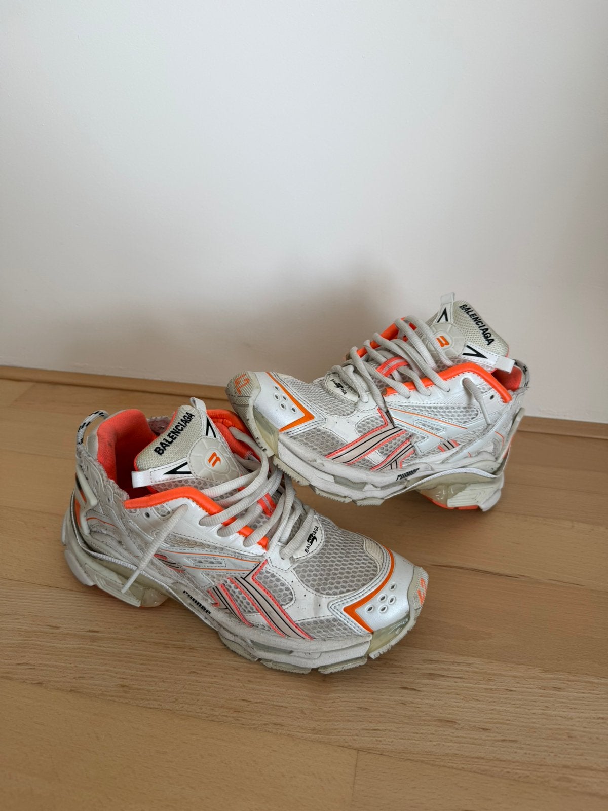 Balenciaga Runners Maat 42, Kleding | Heren, Schoenen, Verzenden, Zo goed als nieuw, Wit