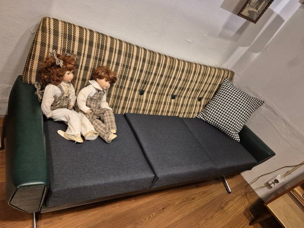 Vintage bank met gestreepte bekleding, Huis en Inrichting, Ophalen, Gebruikt, Tweepersoons, 140 cm
