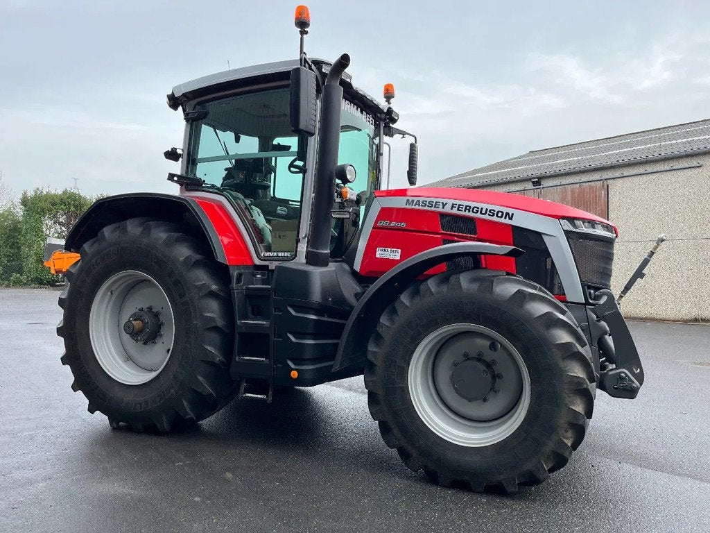Massey Ferguson 8S.245Dyna VT (bj 2022), Zakelijke goederen, Agrarisch | Tractoren, Gebruikt, Massey Ferguson, Tot 2500
