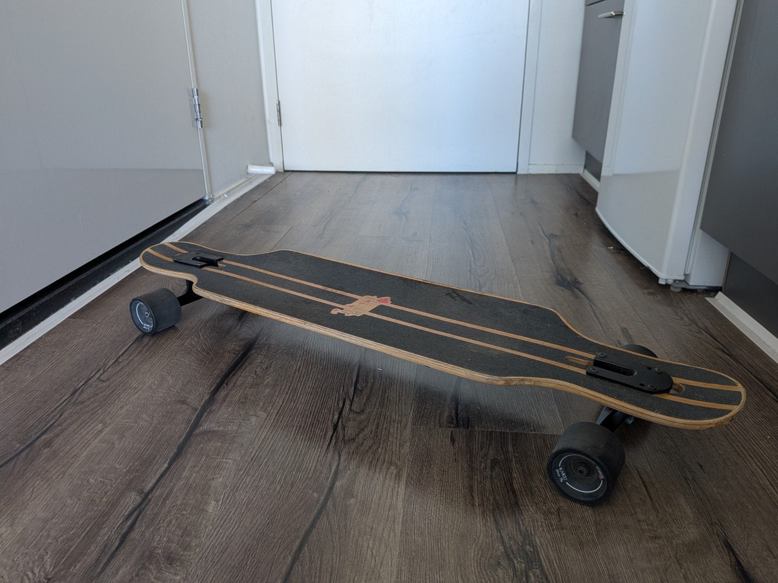 Jucker Hawaii New Hoku precision Flex 1 longboard, Sport en Fitness, Ophalen, Zo goed als nieuw, Skateboard, Longboard