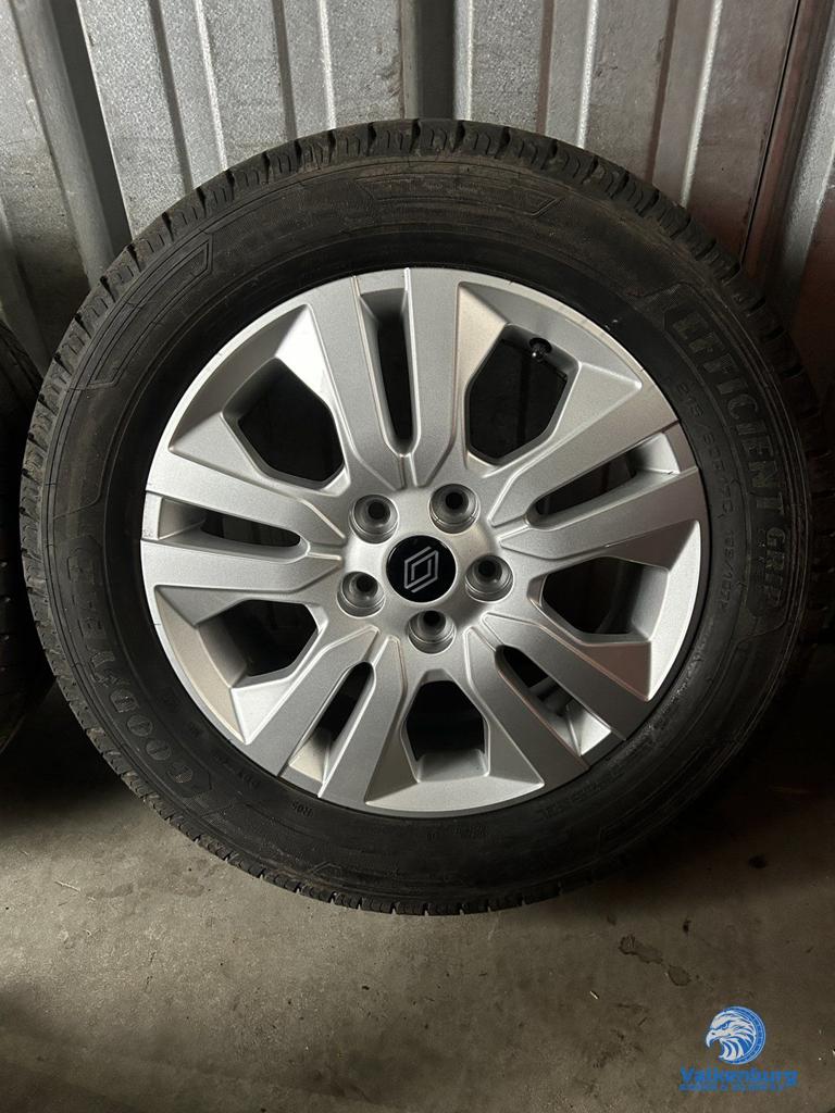 Nieuwe originele Renault Trafic Facelift 17 inch velgen 5x11, Auto-onderdelen, Banden en Velgen, -, -, Banden en Velgen, Nieuw