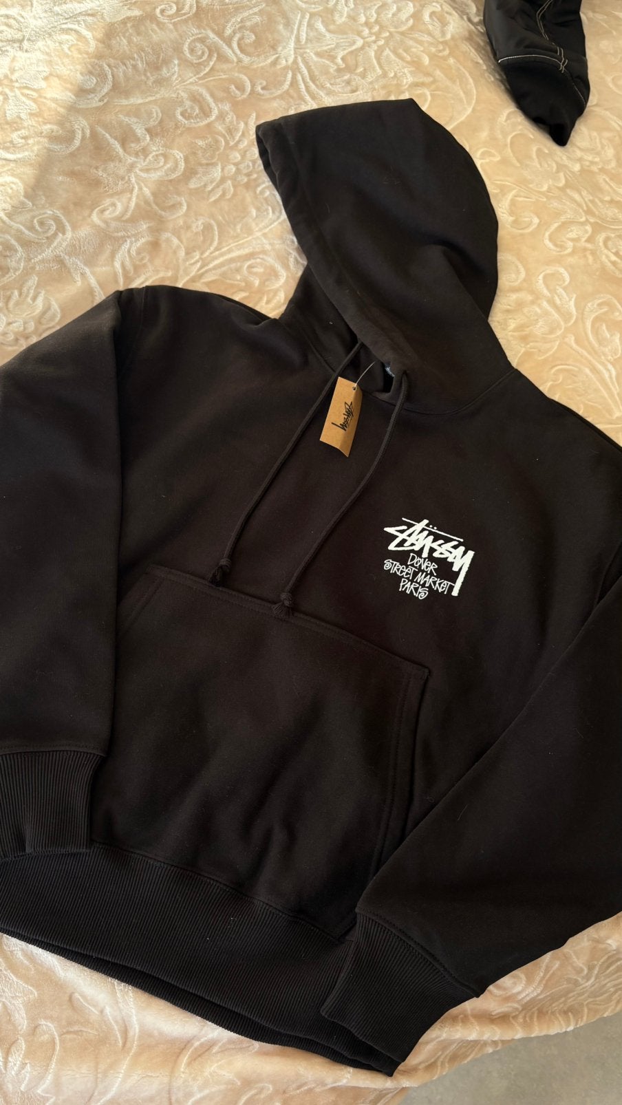 stussy hoodie x dover street market paris black, Verzenden, Zo goed als nieuw, Zwart