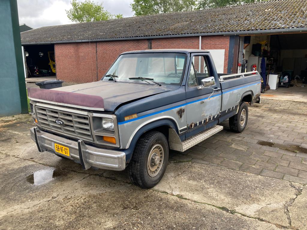 Ford F150 1986, Automaat, Achterwielaandrijving, Blauw, Particulier