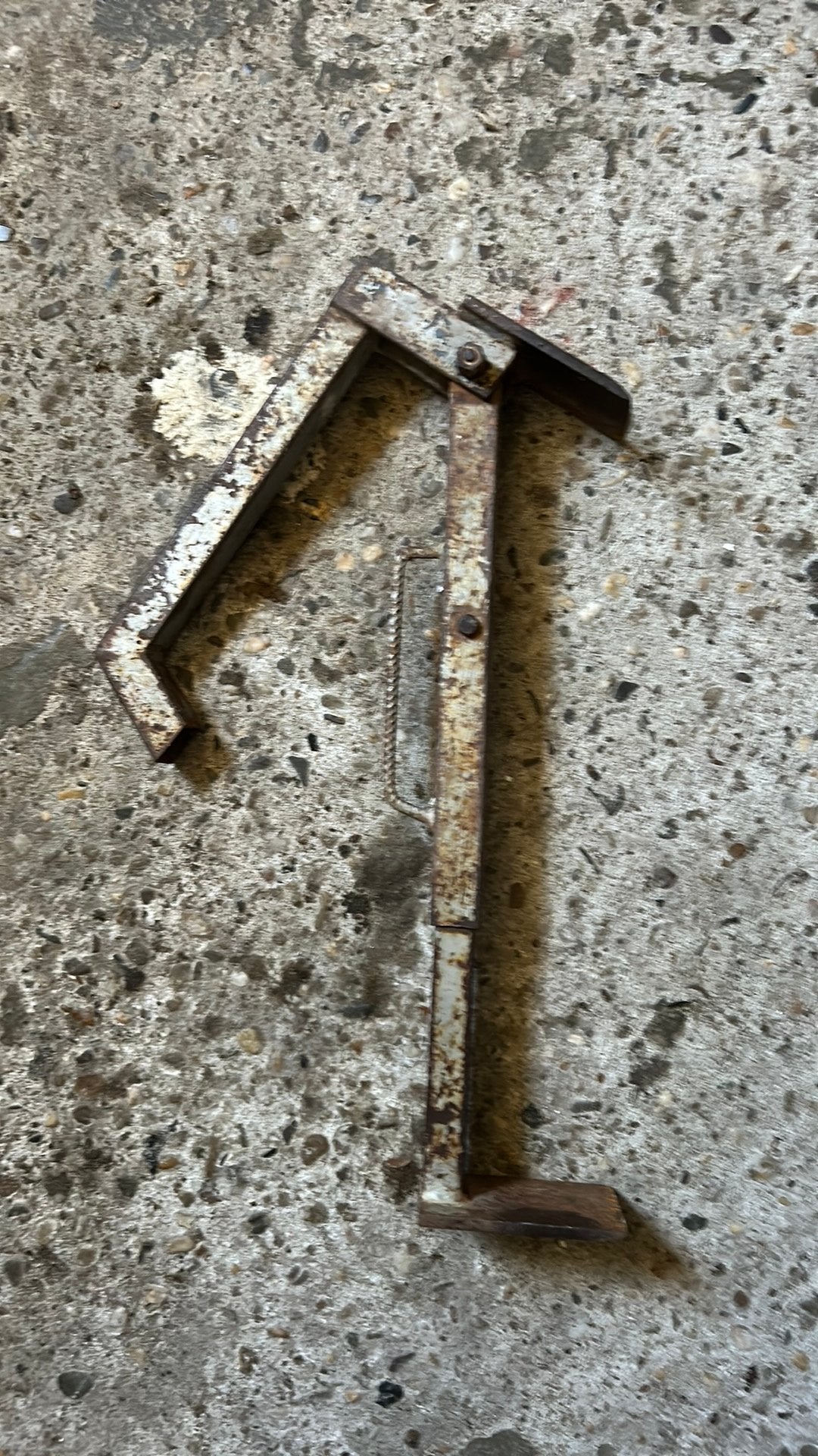 Stenen klem, Ophalen, Zo goed als nieuw