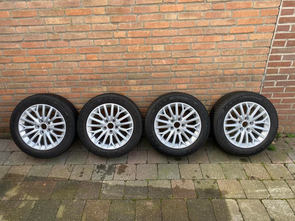Audi 16” velgen 5x112, MichelinAlpin5 winterbanden 205/55R16, Ophalen, Gebruikt, 16 inch, Banden en Velgen