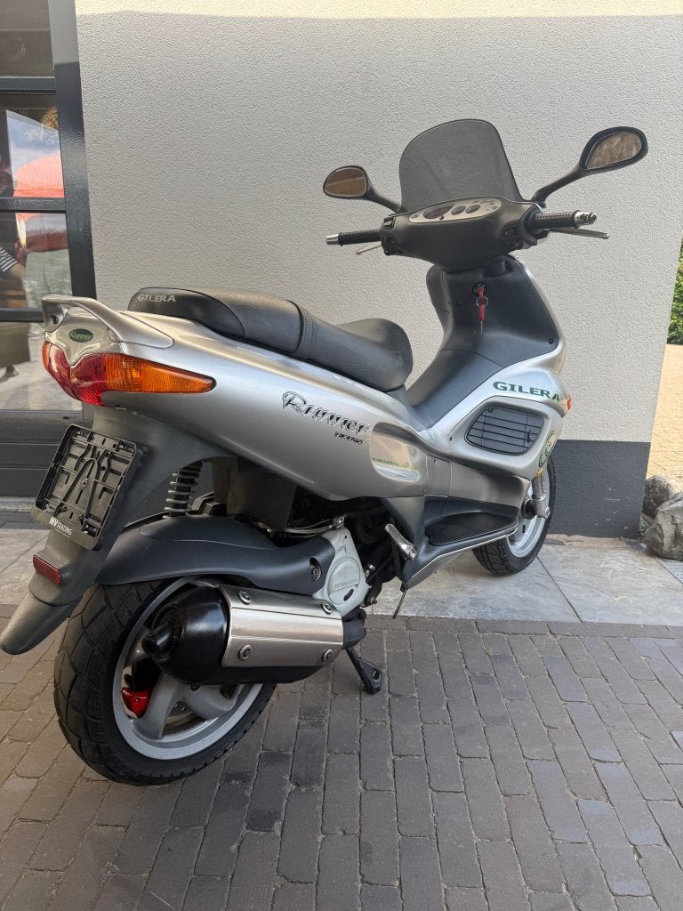 ⭐️Gilera runner dd zilvergrijs zeer nette staat!⭐️, Niet ingevuld, Niet ingevuld, Niet ingevuld