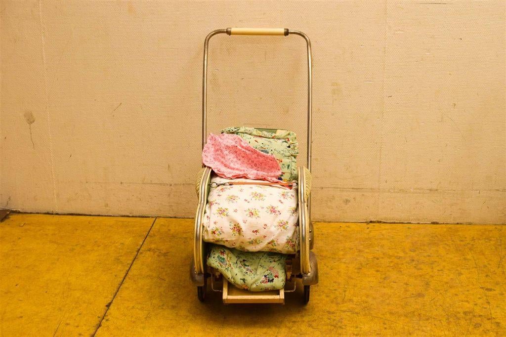 Poppenwagen 50743, Huis en Inrichting, Woonaccessoires | Klokken, Ophalen of Verzenden, Gebruikt, Wandklok