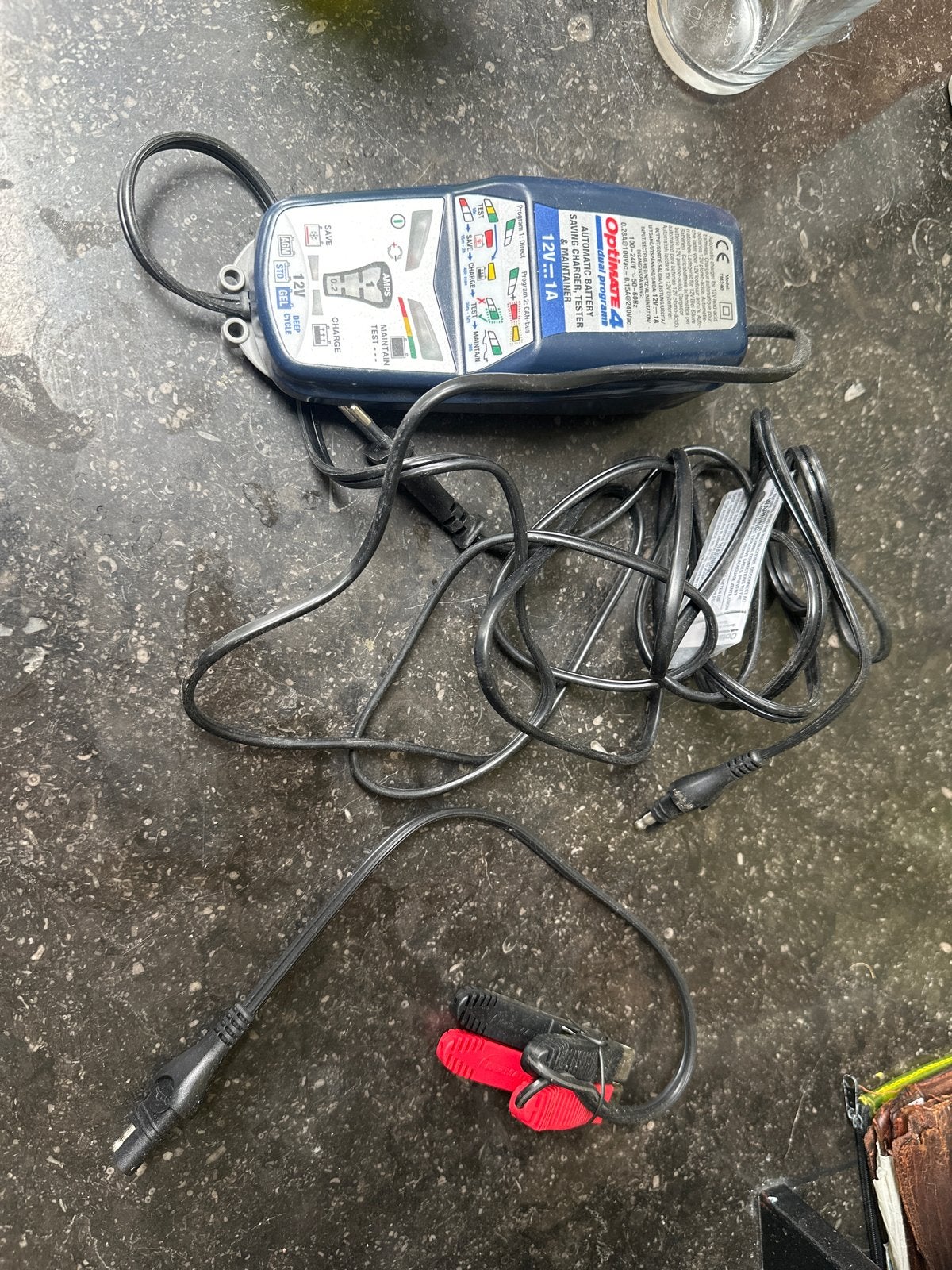 Optimate 4 druppellader 12V 1A - Automatische acculader, Gebruikt, Universele onderdelen