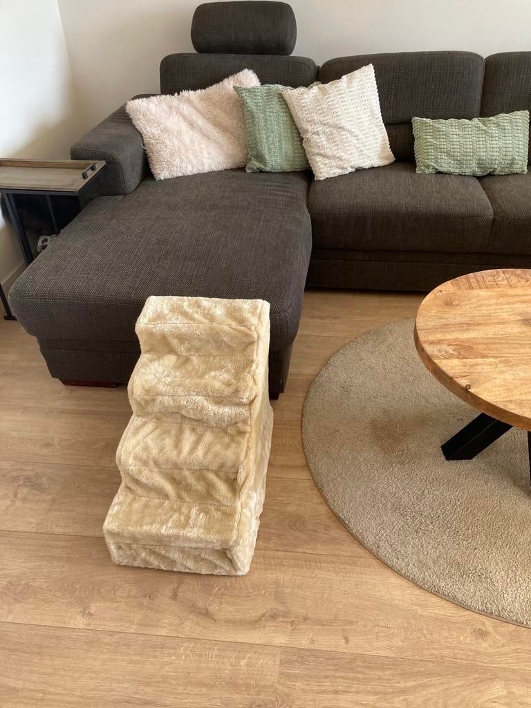 Honden trapje, Huis en Inrichting, Ophalen, Zo goed als nieuw