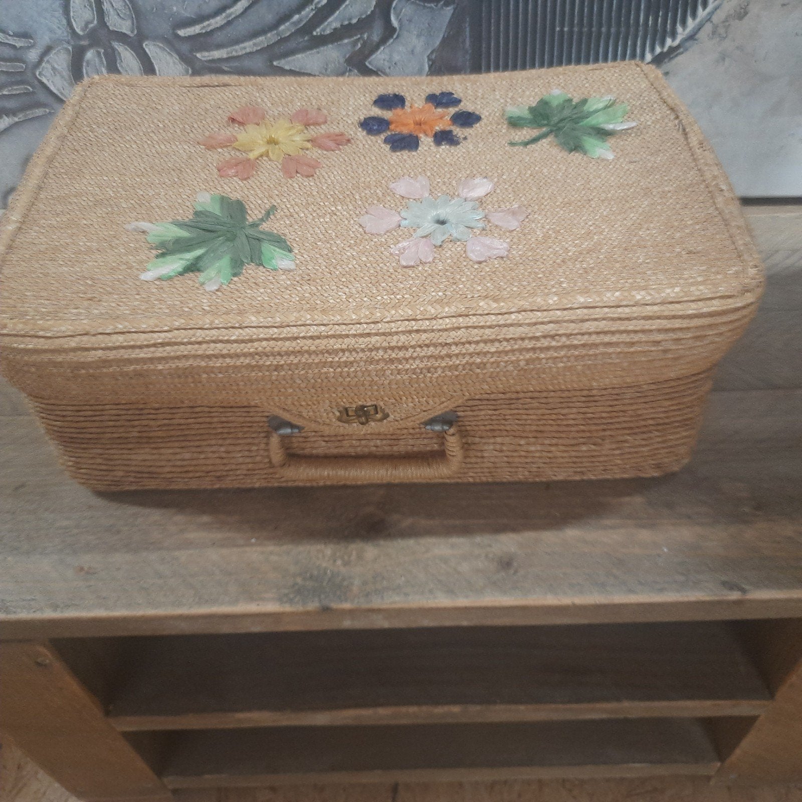 Vintage rieten of gevlochten stro naaidoos met bloemen, Ophalen of Verzenden