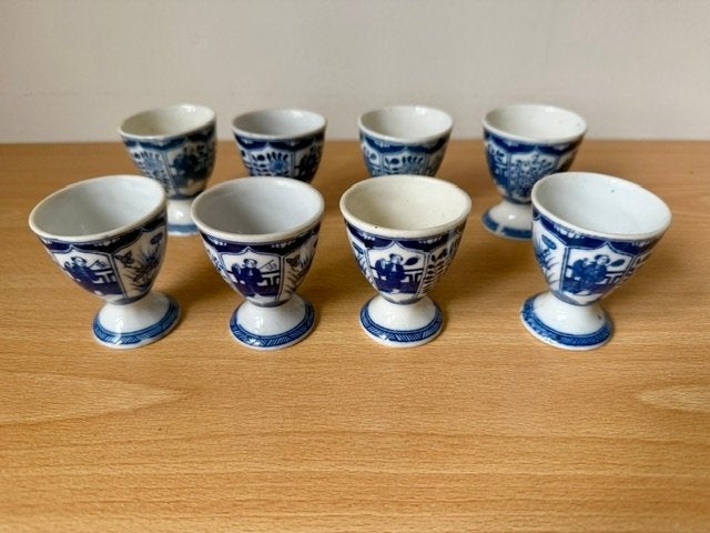 8 Lange lijs eierdopjes (Mosa Maastricht), Ophalen of Verzenden, Gebruikt, Porselein, Overige typen