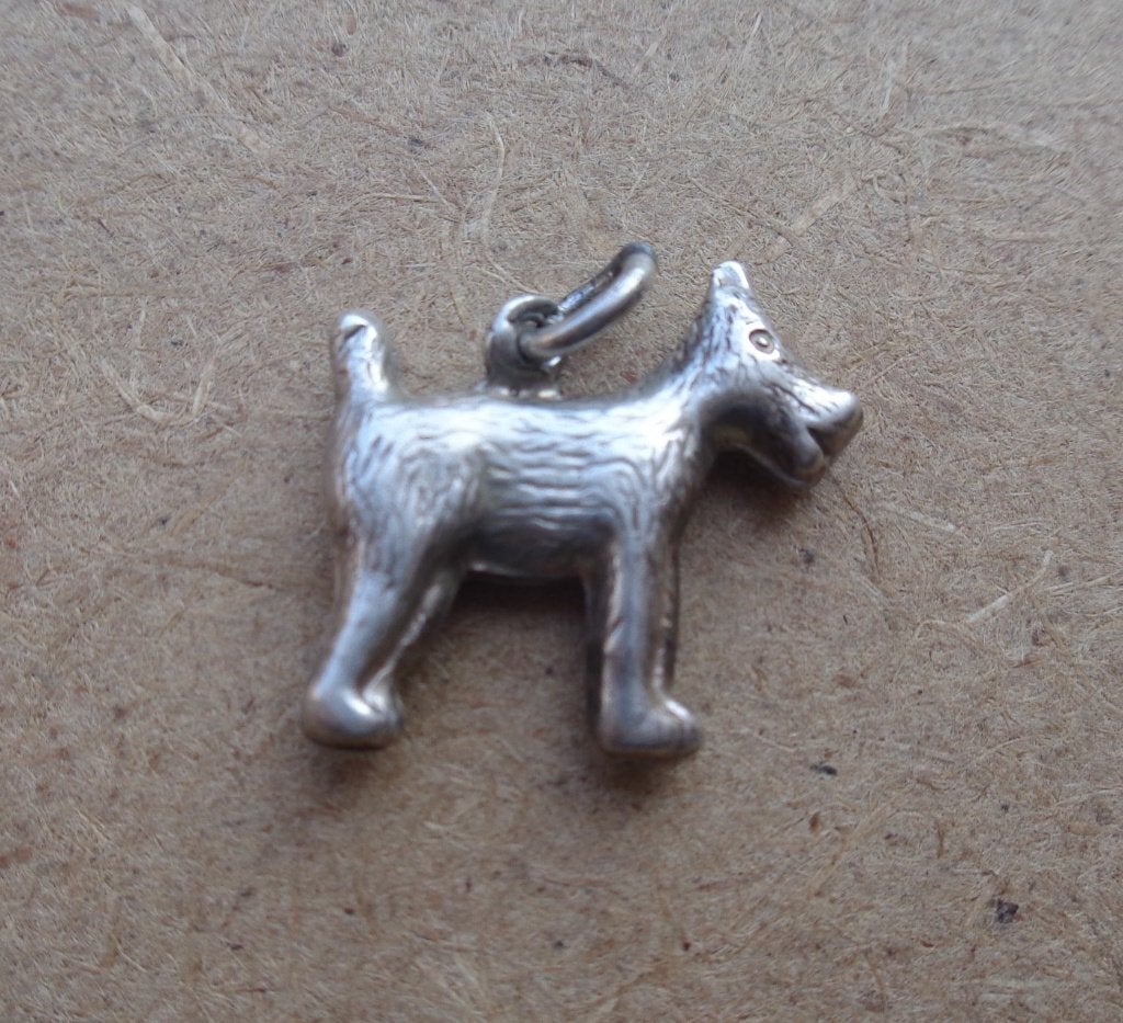 zilveren vintage bedel hond [649], Overige merken, Verzenden, Zo goed als nieuw, 1 bedel