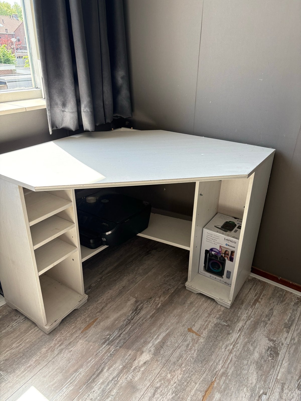 Gratis hoekbureau 90x90 cm, Huis en Inrichting, Bureaus, Ophalen, Opbergruimte, Gebruikt, Hout