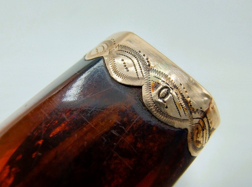 Barnstenen sigarenhouder met gouden ring, Verzenden, Goud