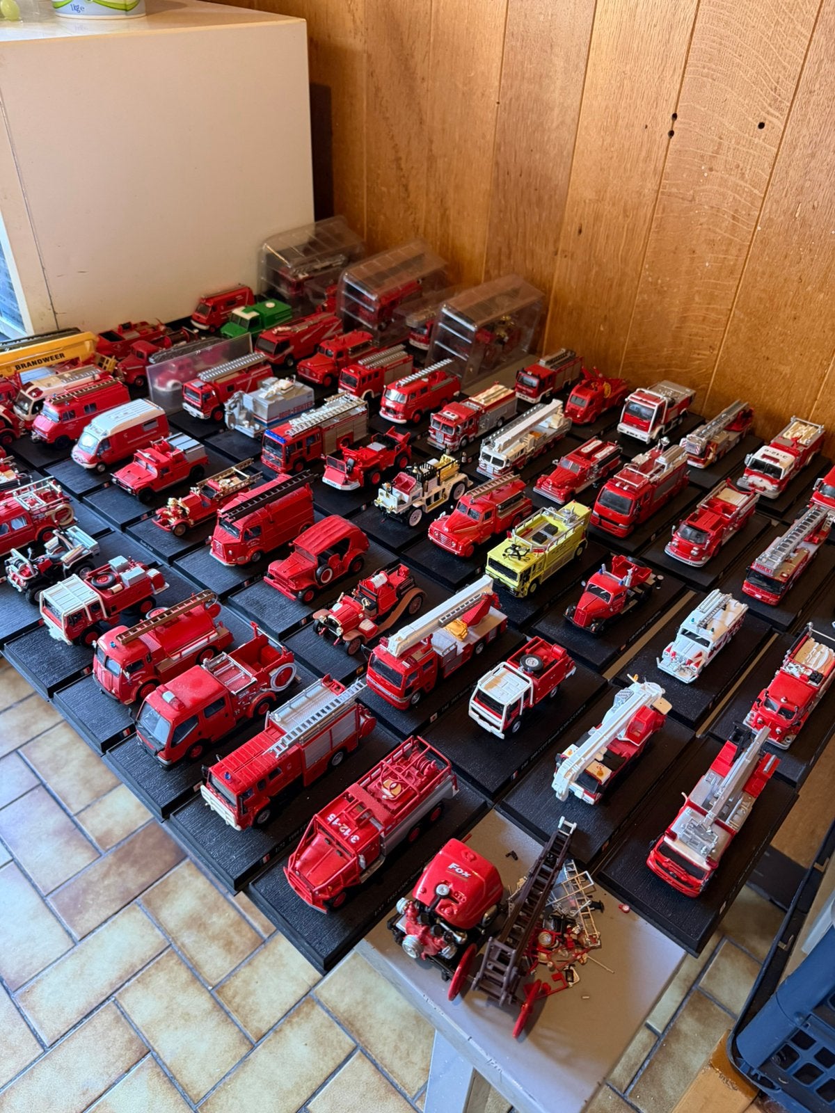 Brandweerauto collectie 65stuks 1:43, Ophalen of Verzenden, Zo goed als nieuw, Bus of Vrachtwagen, Schuco