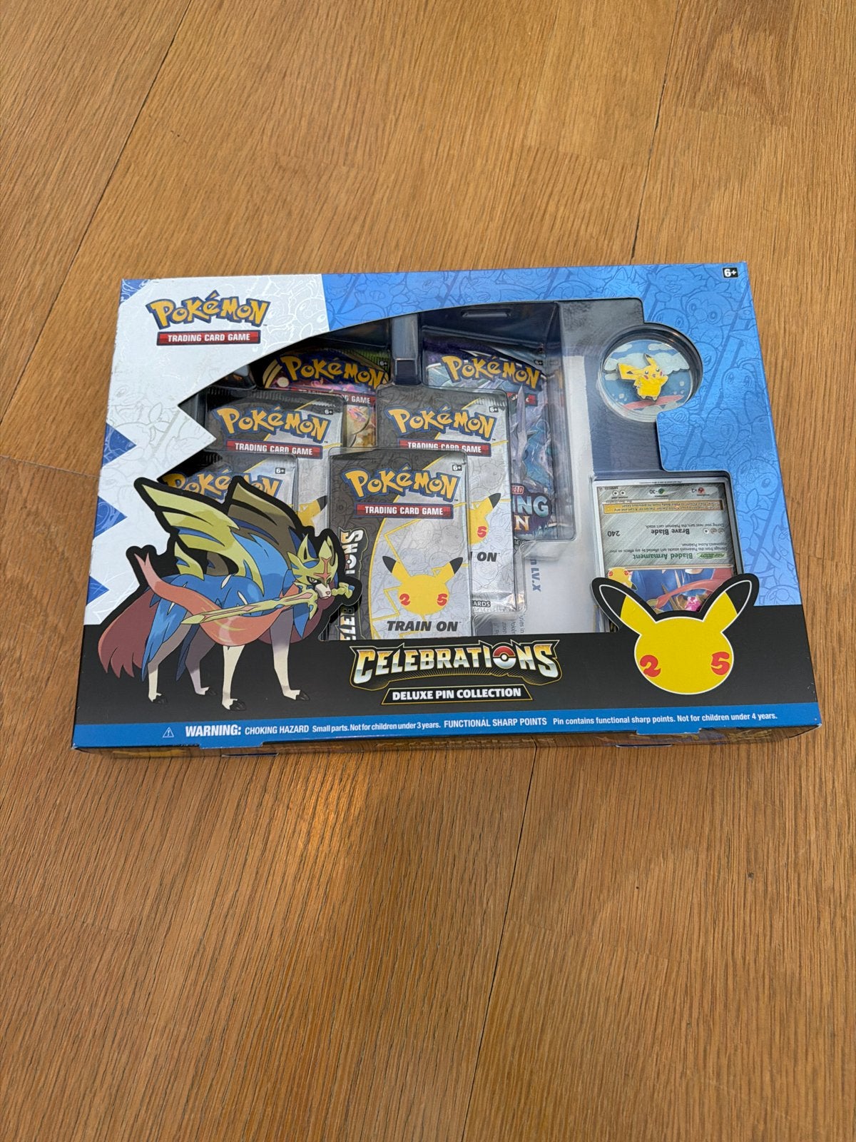 Pokémon Celebrations Deluxe Pin Collection (meerdere beschik, Ophalen of Verzenden, Nieuw, Overige typen