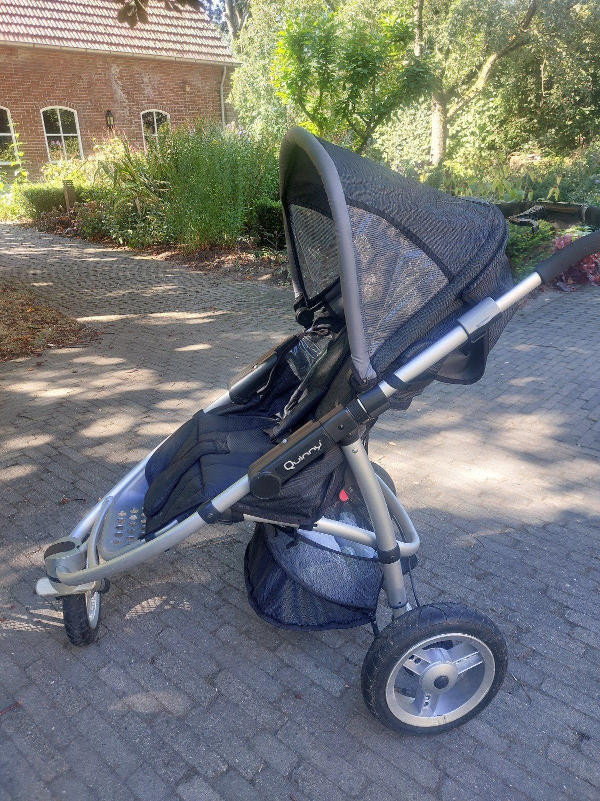 Quinny kinderwagen met toebehoren, Kinderen en Baby's, Buggy's, Ophalen, Zo goed als nieuw, Quinny, Verstelbare rugleuning