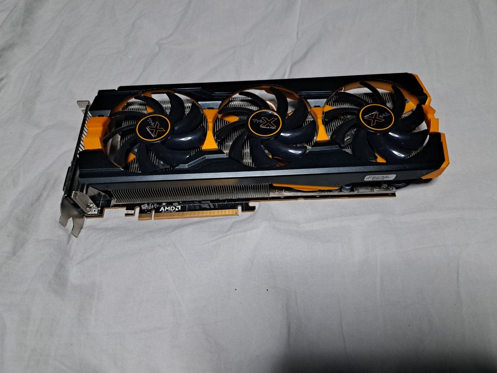 AMD Radeon Grafische Kaart - Krachtige Prestaties, Computers en Software, Ophalen, PCI-Express 3, Gebruikt, AMD