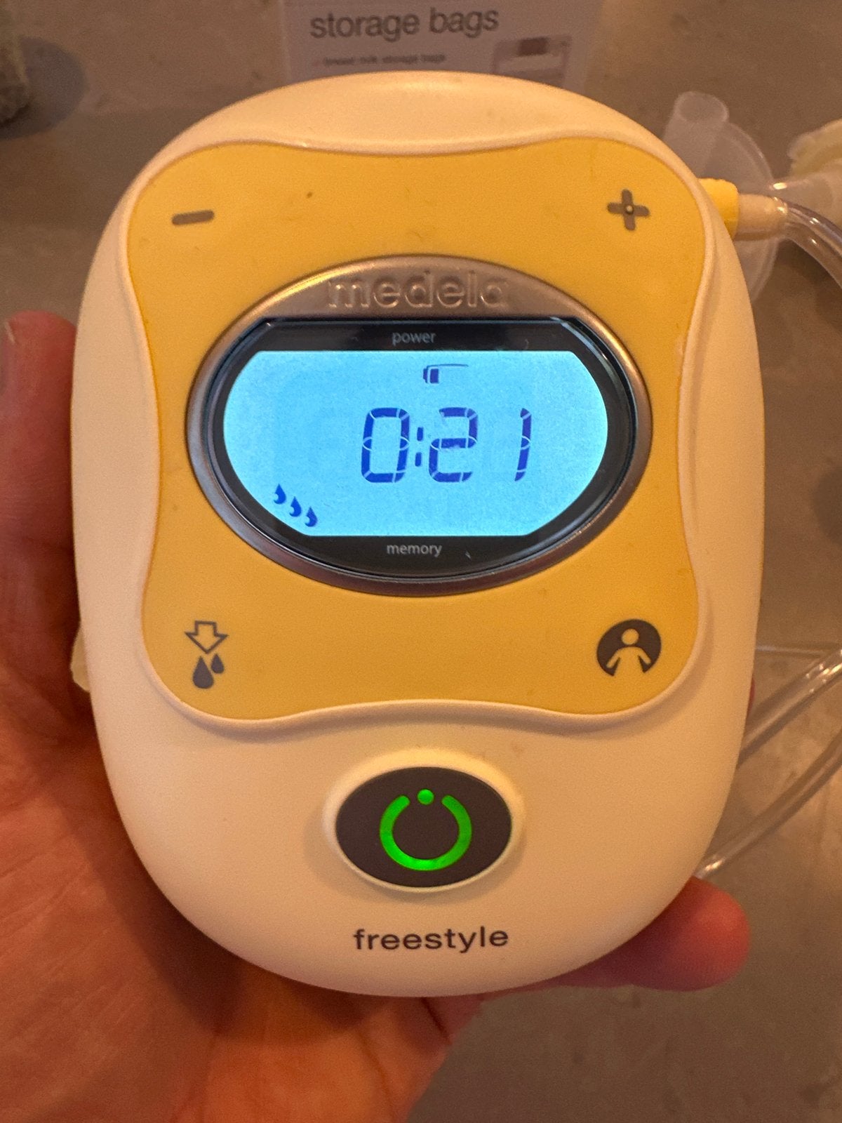Medela Freestyle Dubbele Elektrische Borstkolf met Accessoir, Ophalen, Gebruikt