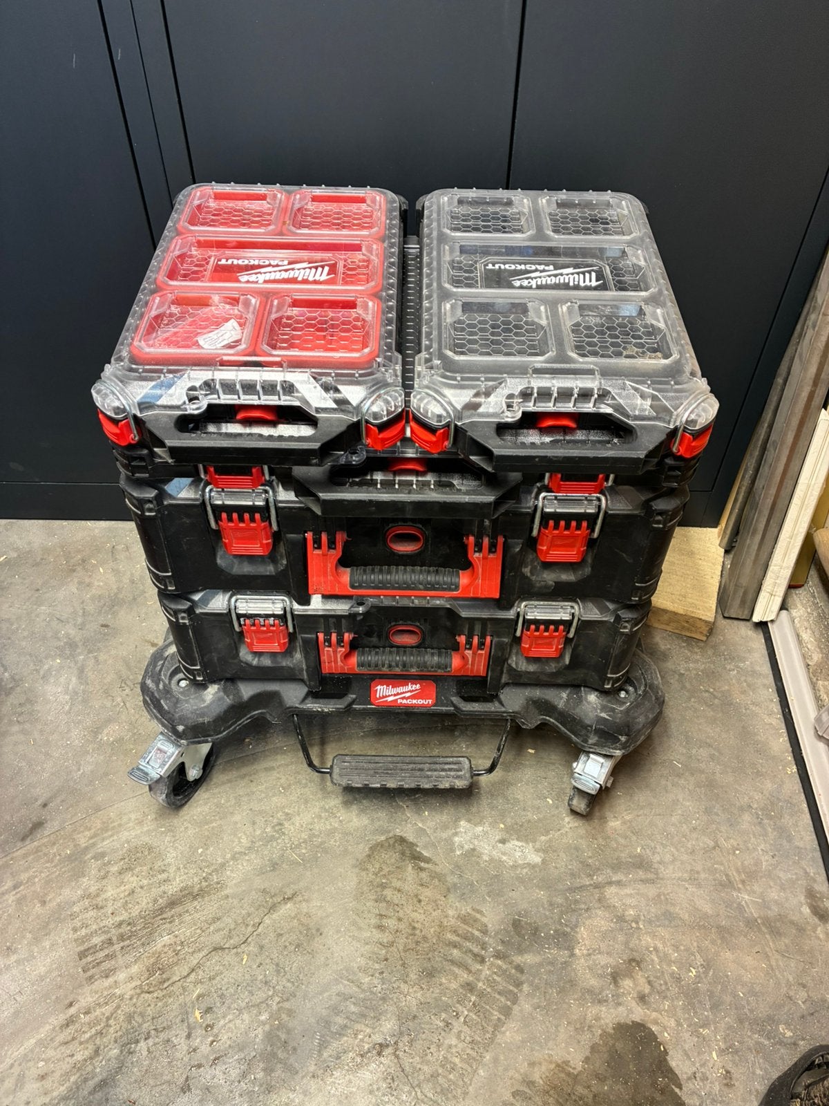 Milwaukee packout organisers, Ophalen