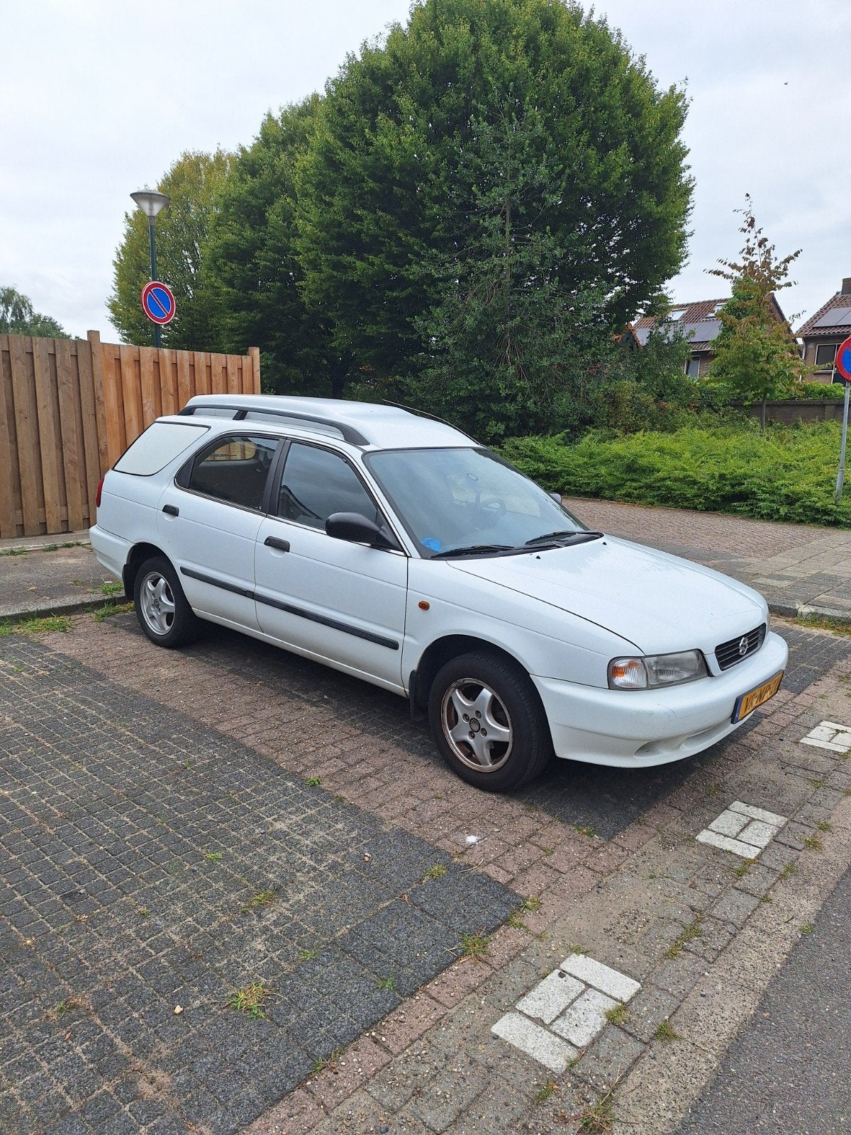Suzuki Baleno 1.6 VAN 1997, Auto's, Bestelauto's, Particulier, Airbags, Airconditioning, Elektrische ramen, Trekhaak, Suzuki, Benzine