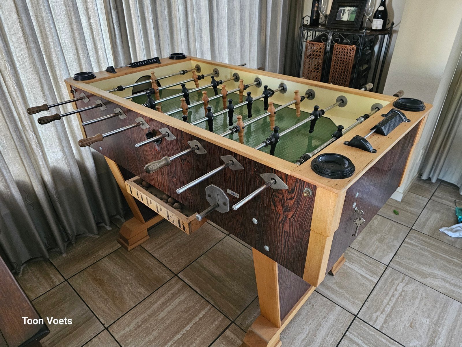 Topper Voetbaltafel  / Tafelvoetbal in zeer mooie staat, Ophalen, Zo goed als nieuw