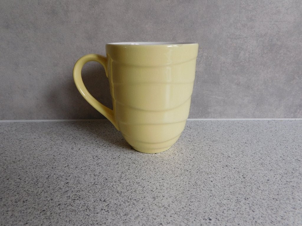 Mok Geel Waves Jamie Oliver - 10x8 cm, Huis en Inrichting, Keuken | Servies, Overige merken, Zo goed als nieuw, Modern, Porselein