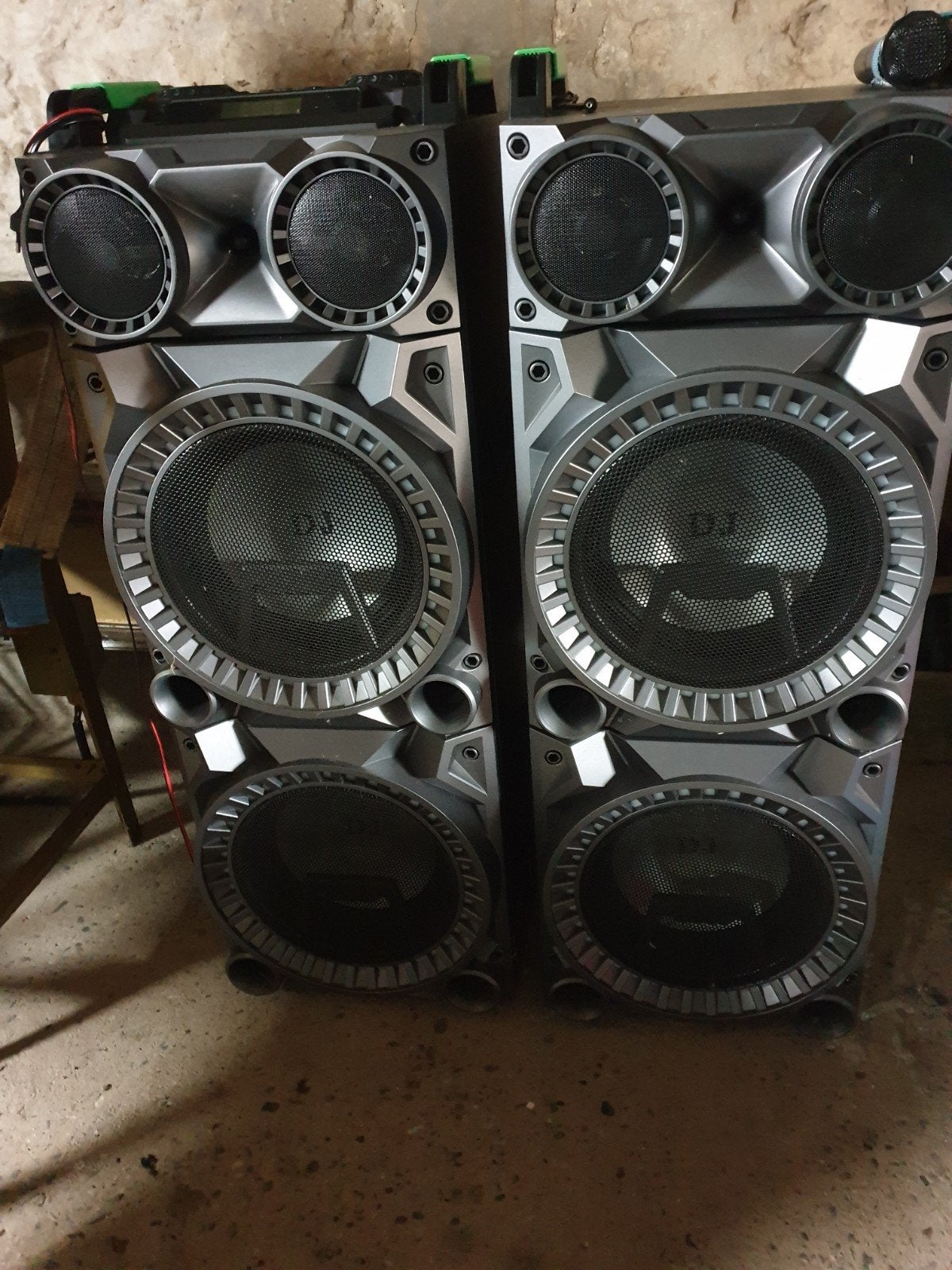Muziek installatie, Ophalen, Complete set