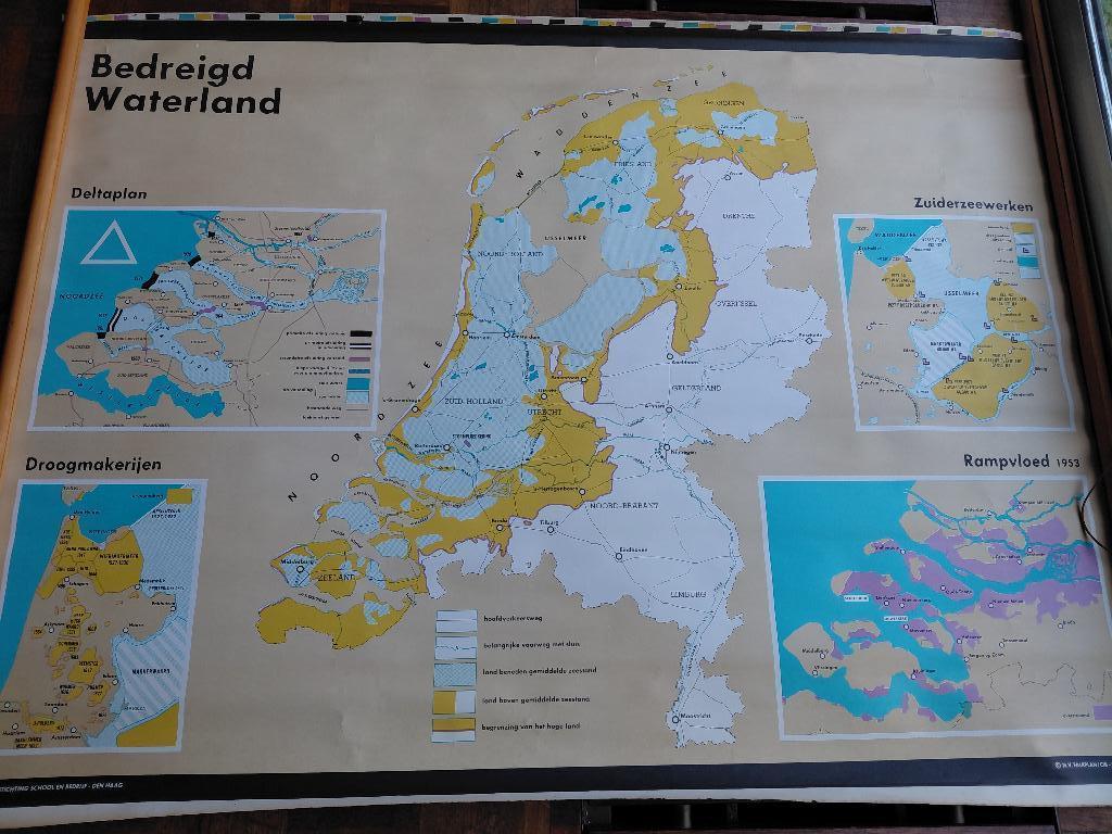 Schoolplaat Wandkaart Landkaart Bedreigd Waterland Falkplan, Antiek en Kunst, Ophalen, Aardrijkskunde