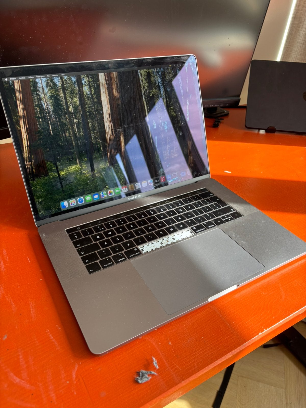 MacBook Pro 15-inch (2019) – i7 / 16GB / 256GB, Computers en Software, MacBook Pro, 2 tot 3 Ghz, 15 inch, Ophalen of Verzenden