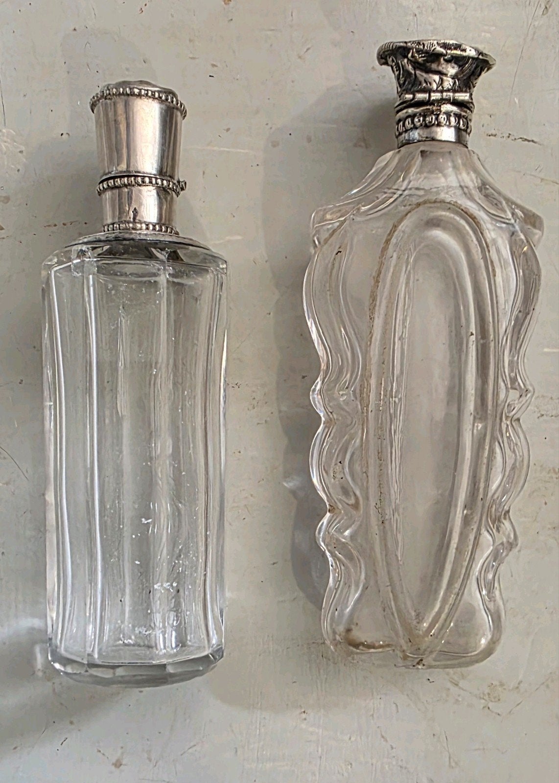 2 antieke parfum flesjes, Antiek en Kunst, Ophalen of Verzenden