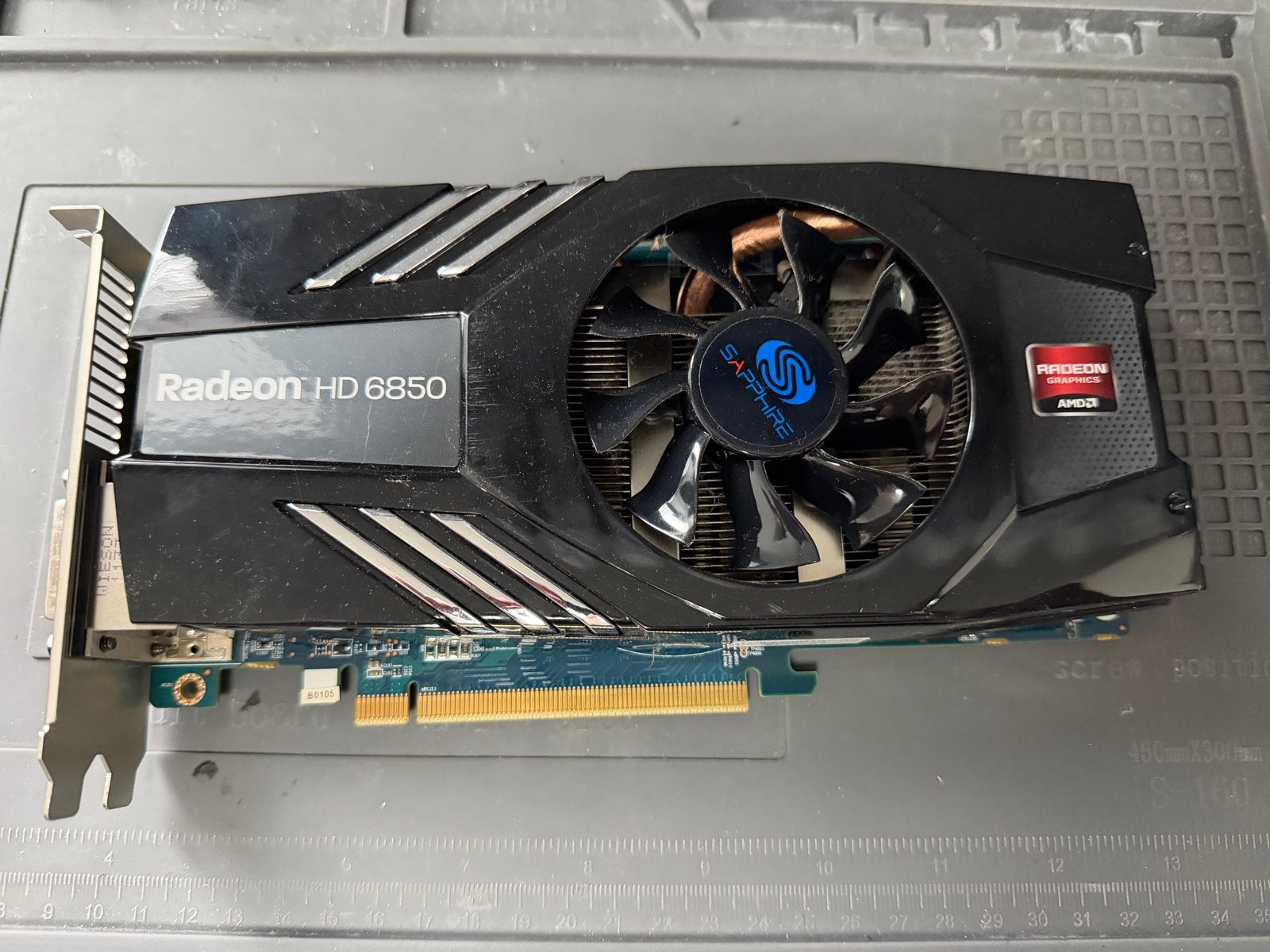 AMD Radeon HD 6850 Videokaart - Goede staat, Computers en Software, Gebruikt, Ophalen of Verzenden, GDDR5, PCI-Express 2.1