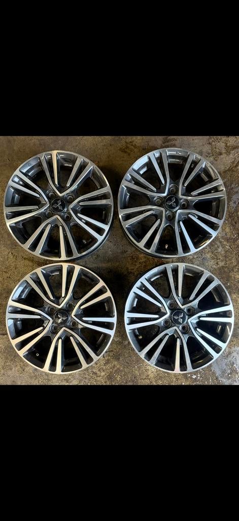 Mitsubishi 15 inch velgen 4x100 ET46 in nieuwstaat met TPMS, Auto-onderdelen, Banden en Velgen, Velg(en), All Season, 15 inch