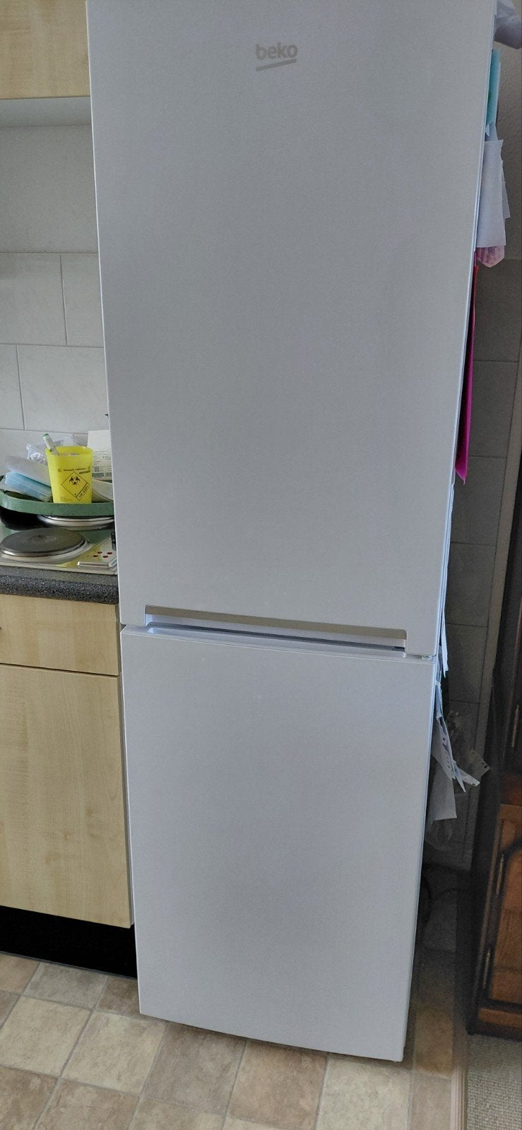 Beko Koel-vriescombinatie - Zo goed als nieuw, 150 tot 200 liter, Met aparte vriezer, Zo goed als nieuw, 45 tot 60 cm