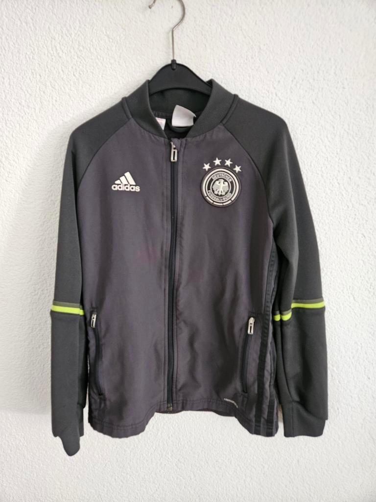 Adidas Duitsland trainingsjack maat 140, Kinderen en Baby's, Kinderkleding | Maat 140, Ophalen of Verzenden, Zo goed als nieuw