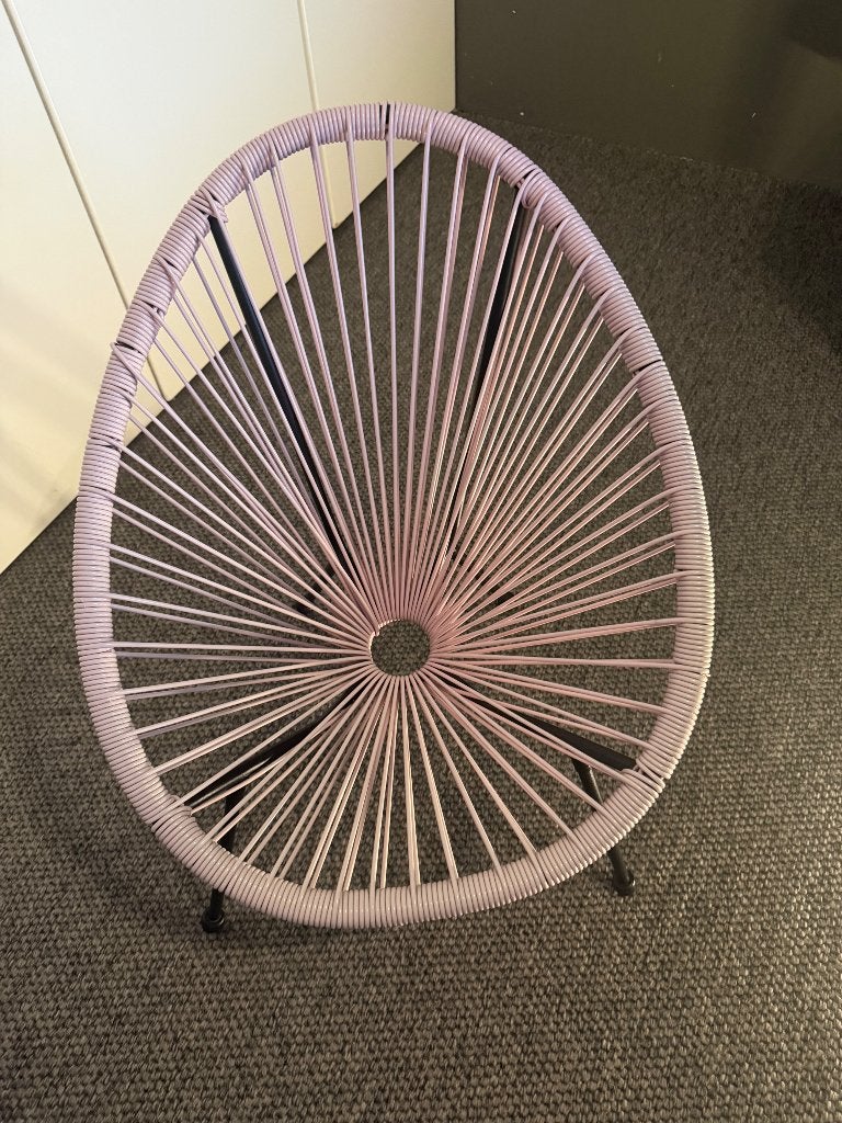 Acapulco stoel kind, kleur roze met zwarte poten, Ophalen, Zo goed als nieuw, Stoel(en)