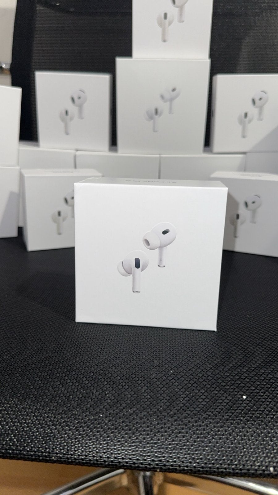 Airpods pro 2 - Nieuw in doos, Telecommunicatie, Mobiele telefoons | Oordopjes, Bluetooth, In gehoorgang (in-ear), Nieuw, Ophalen of Verzenden