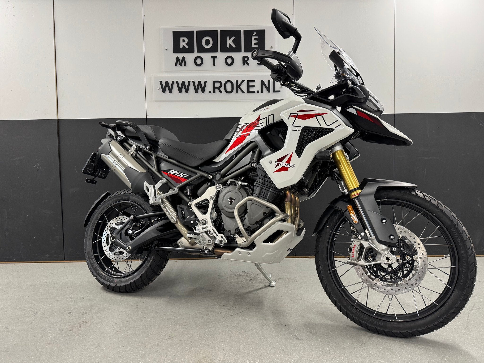Triumph TIGER 1200 RALLY DESERT EDITION (bj 2026), Motoren, Motoren | Triumph, Bedrijf, Toermotor