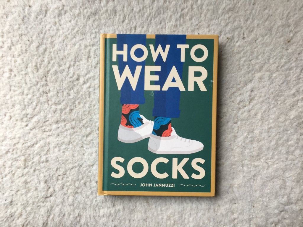 boek over sokken how to wear socks met veel variatie, Verzenden, Zo goed als nieuw