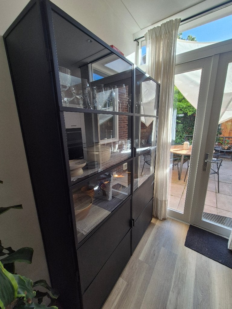 Buffetkast zwart, Ophalen, Met deur(en), 100 tot 150 cm, 200 cm of meer