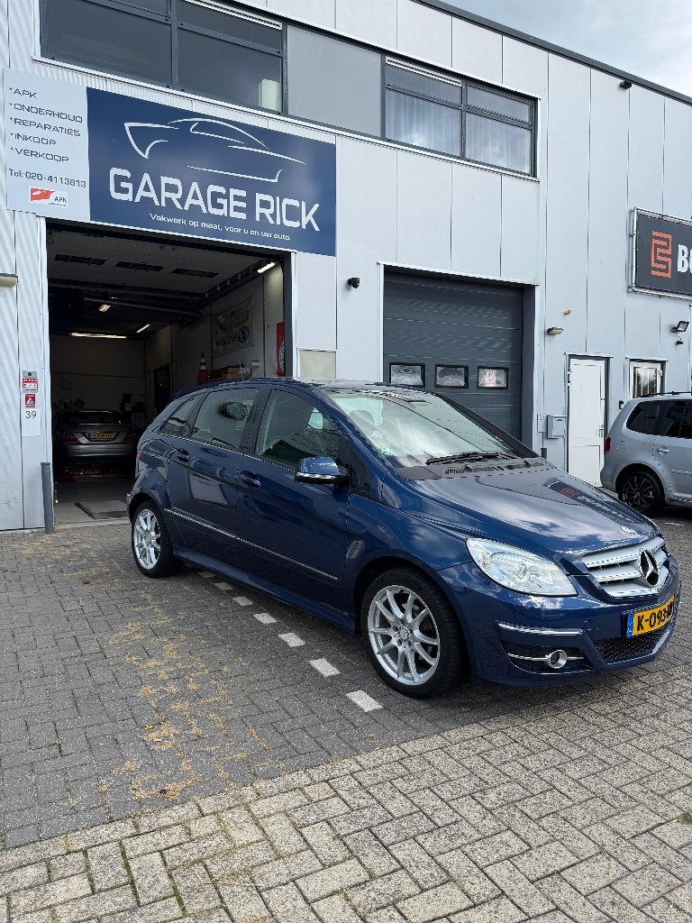 Mercedes-Benz B-Klasse 1.7 B170 5DRS Blue-efficiency 2009, Voorwielaandrijving, Zwart, 4 cilinders, Blauw