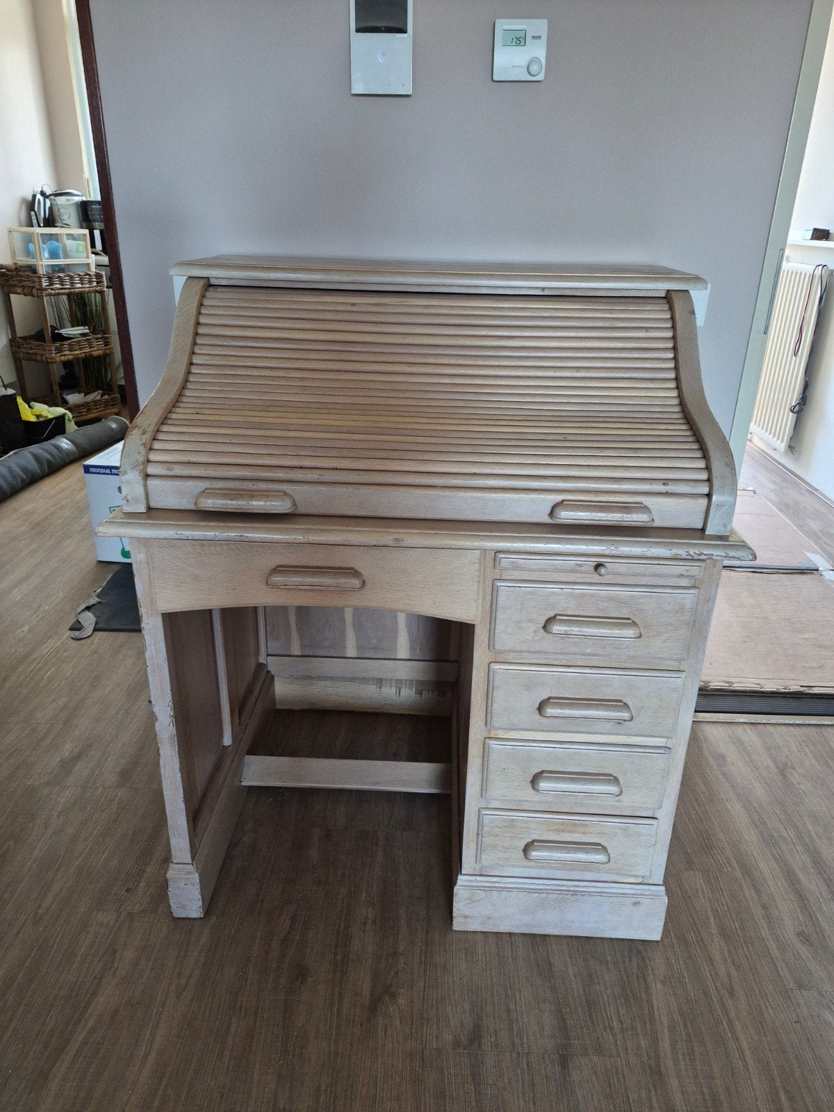 Secretaire, Ophalen